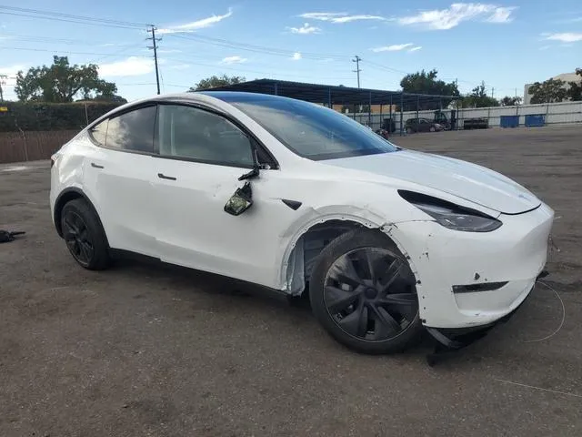 7SAYGDEE0RF196209 2024 2024 Tesla MODEL Y 4