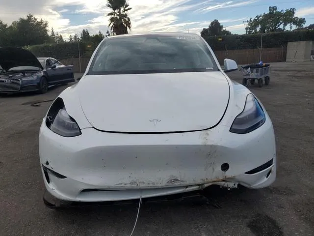 7SAYGDEE0RF196209 2024 2024 Tesla MODEL Y 5