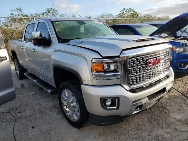 1GT12UEYXJF158946 2018 2018 GMC Sierra- K2500 Denali 4