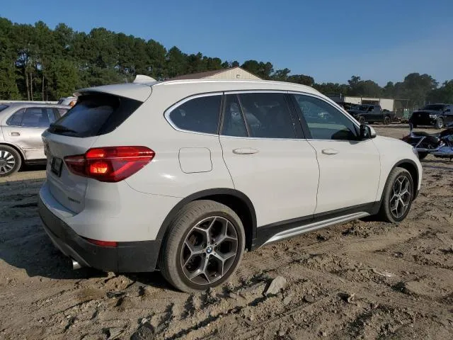 WBXHT3C35J5L30886 2018 2018 BMW X1- Xdrive28I 3