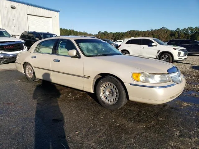 1LNHM83W7YY770582 2000 2000 Lincoln Town Car- Cartier 4