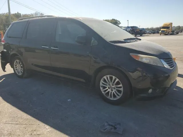 5TDYK3DC1ES459836 2014 2014 Toyota Sienna- Xle 4