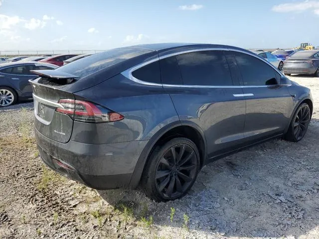 5YJXCBE20KF192889 2019 2019 Tesla MODEL X 3