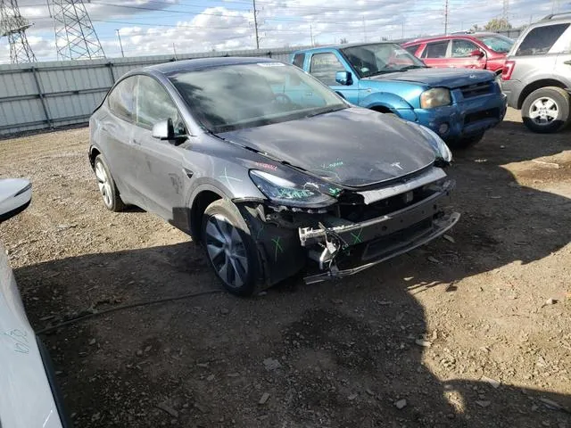 5YJYGDEE6MF083323 2021 2021 Tesla MODEL Y 4