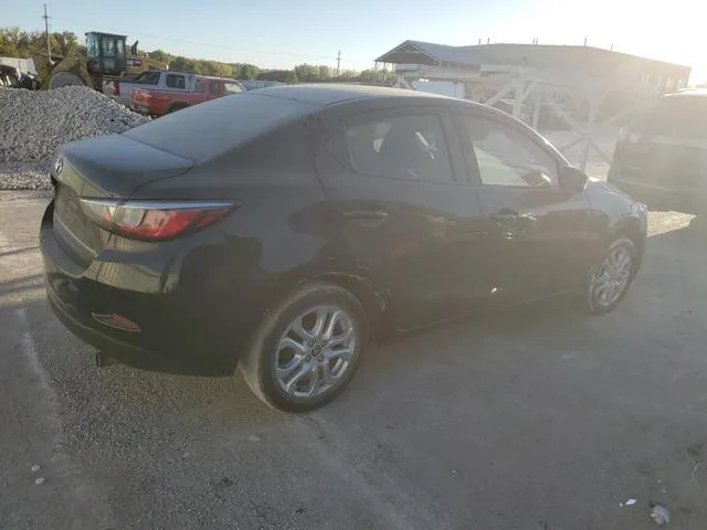 3MYDLBYV6HY191673 2017 2017 Toyota Yaris 3