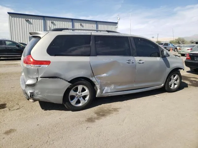 5TDKK3DC5CS208305 2012 2012 Toyota Sienna- LE 3