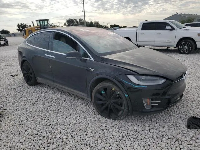 5YJXCBE29LF300265 2020 2020 Tesla MODEL X 4