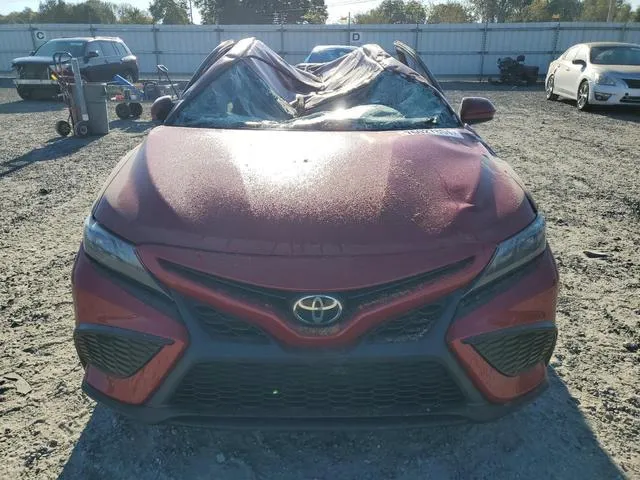 4T1G11AK4MU449502 2021 2021 Toyota Camry- SE 5