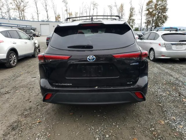 5TDHBRCH7MS069774 2021 2021 Toyota Highlander- Hybrid Xle 6