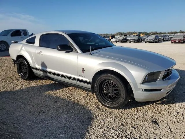 1ZVHT80N275232680 2007 2007 Ford Mustang 4