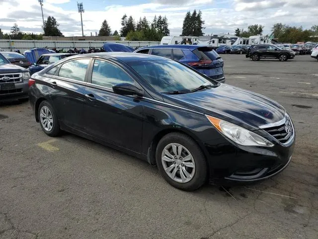 5NPEB4AC9DH590658 2013 2013 Hyundai Sonata- Gls 4