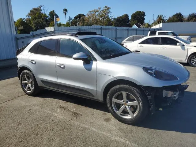 WP1AA2A54KLB02652 2019 2019 Porsche Macan 4