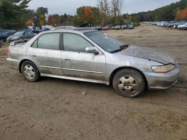 1HGCG16572A051625 2002 2002 Honda Accord- EX 4