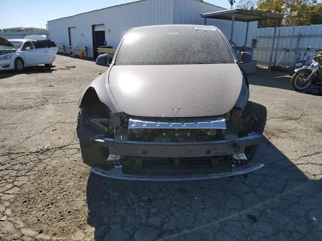 7SAYGDEF7NF553856 2022 2022 Tesla MODEL Y 5