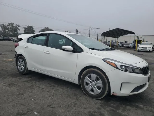 3KPFK4A72JE256933 2018 2018 KIA Forte- LX 4