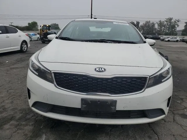 3KPFK4A72JE256933 2018 2018 KIA Forte- LX 5