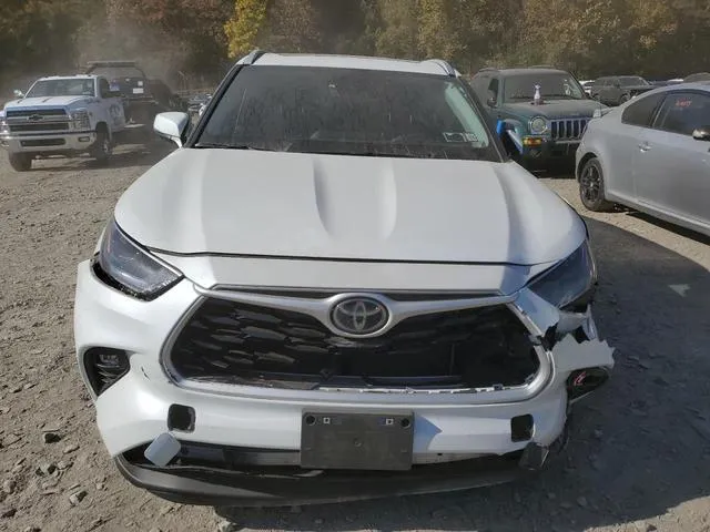 5TDKDRBH3PS523587 2023 2023 Toyota Highlander- L 5