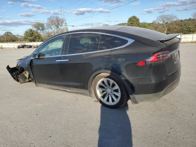 5YJXCBE21LF300650 2020 2020 Tesla MODEL X 2