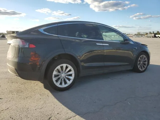 5YJXCBE21LF300650 2020 2020 Tesla MODEL X 3