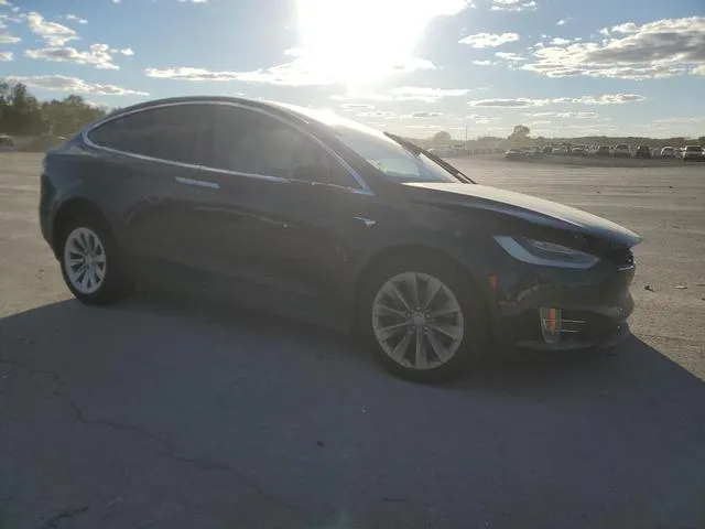 5YJXCBE21LF300650 2020 2020 Tesla MODEL X 4