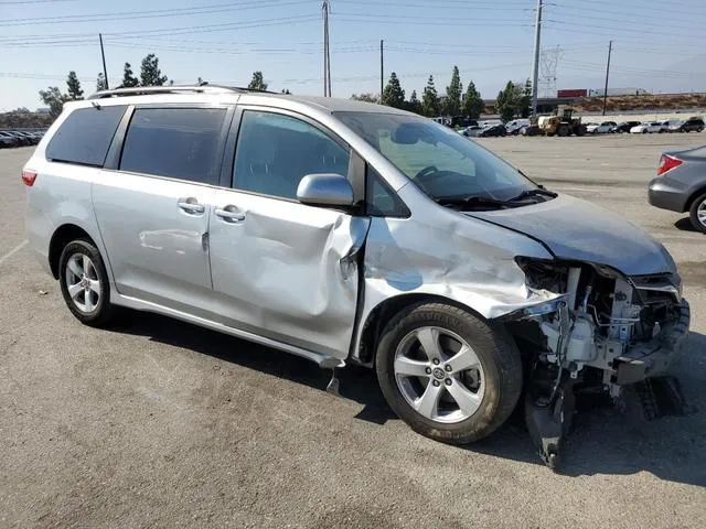 5TDKZ3DC4LS077542 2020 2020 Toyota Sienna- LE 4