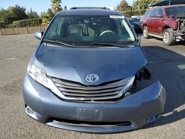 5TDYK3DC5ES499322 2014 2014 Toyota Sienna- Xle 5