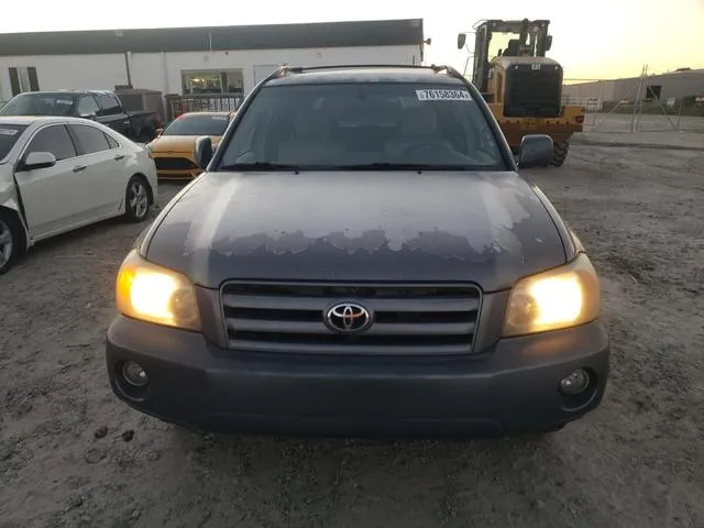 JTEDP21A550054686 2005 2005 Toyota Highlander- Limited 5