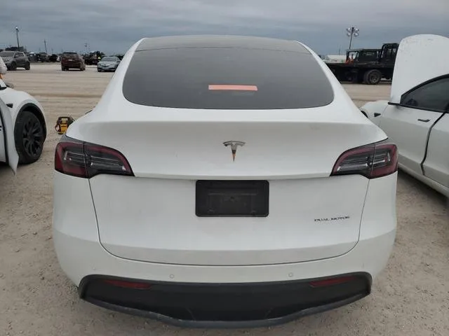 5YJYGDEEXMF243171 2021 2021 Tesla MODEL Y 6