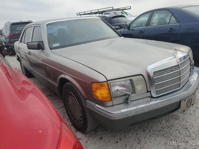 WDBCA39E1KA479955 1989 1989 Mercedes-Benz 560- Sel 4