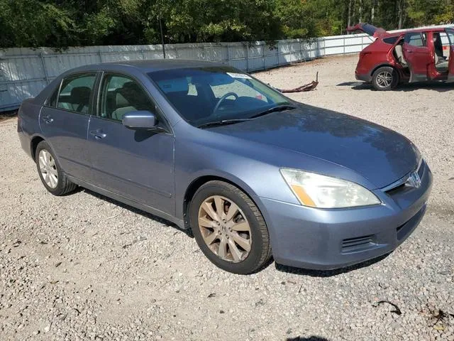 1HGCM66487A066123 2007 2007 Honda Accord- SE 4