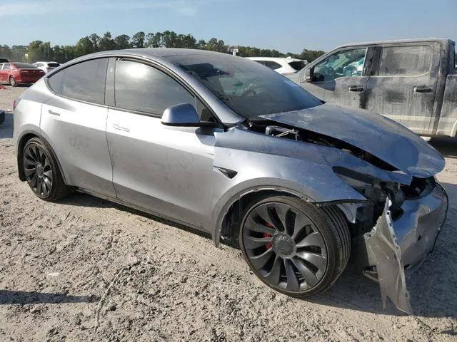 7SAYGDEF7RA302354 2024 2024 Tesla MODEL Y 4