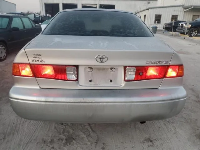 4T1BG28K41U046684 2001 2001 Toyota Camry- CE 6