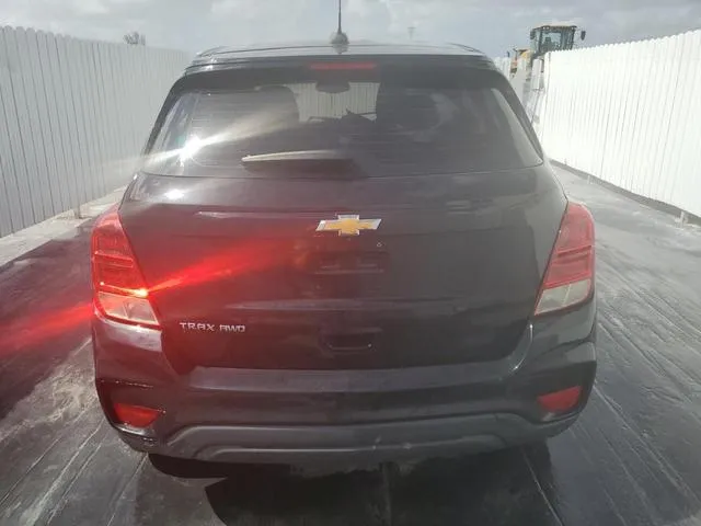 3GNCJNSB0JL219817 2018 2018 Chevrolet Trax- LS 6