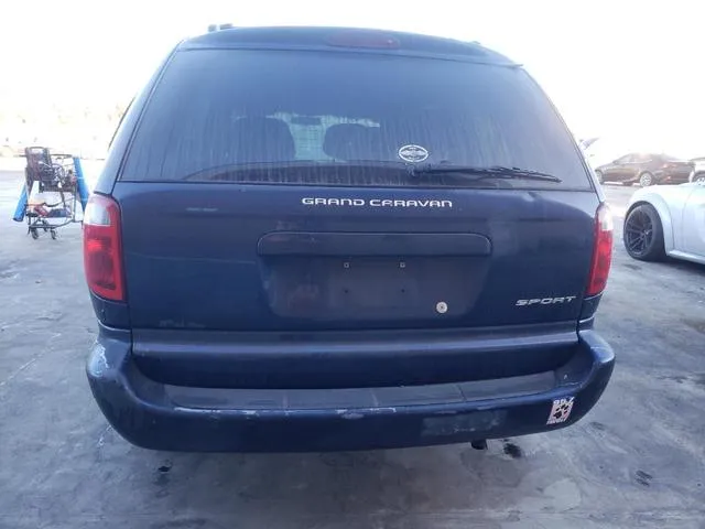 2B4GP443X1R350004 2001 2001 Dodge Grand Caravan- Sport 6