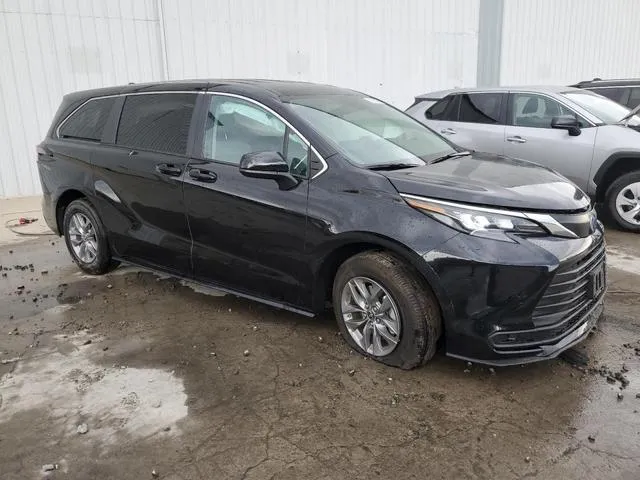 5TDKRKEC8RS203757 2024 2024 Toyota Sienna- LE 4