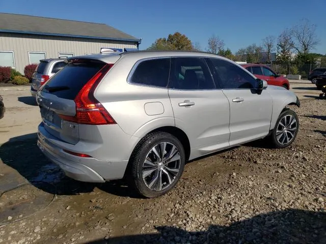 YV4L12RK6N1051348 2022 2022 Volvo XC60- B5 Momentum 3