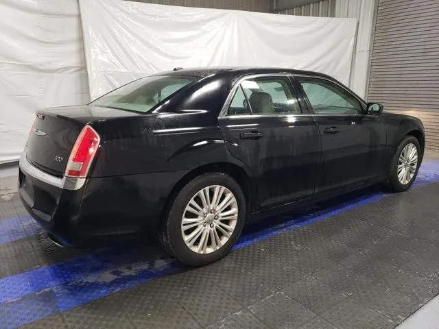 2C3CCARG0EH309792 2014 2014 Chrysler 300 3