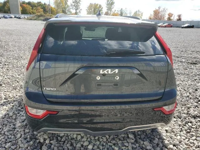 KNDCR3L10P5075187 2023 2023 KIA Niro- Wind 6