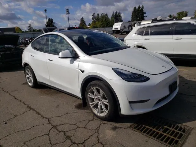 5YJYGDEE3LF014216 2020 2020 Tesla MODEL Y 4