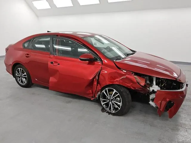 3KPF24AD5PE555704 2023 2023 KIA Forte- LX 4