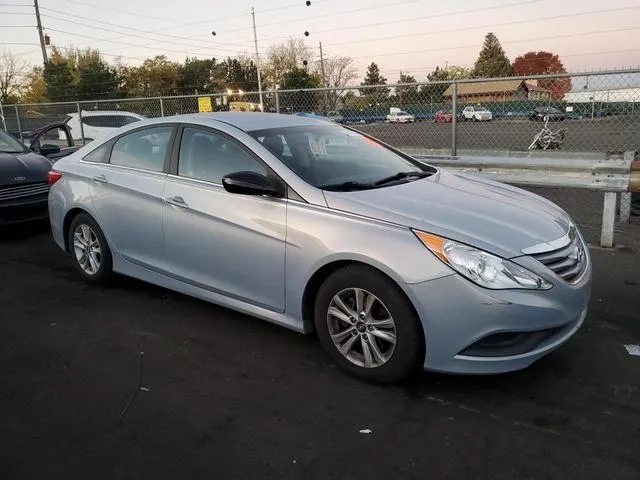 5NPEB4AC7EH860634 2014 2014 Hyundai Sonata- Gls 4