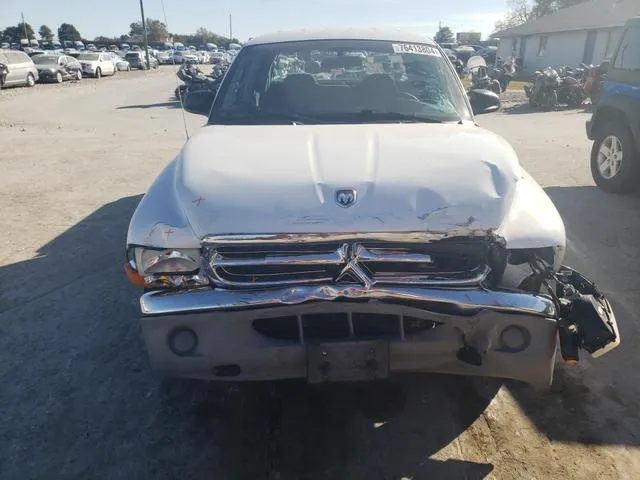 1B7HL2AN31S328681 2001 2001 Dodge Dakota- Quad 5