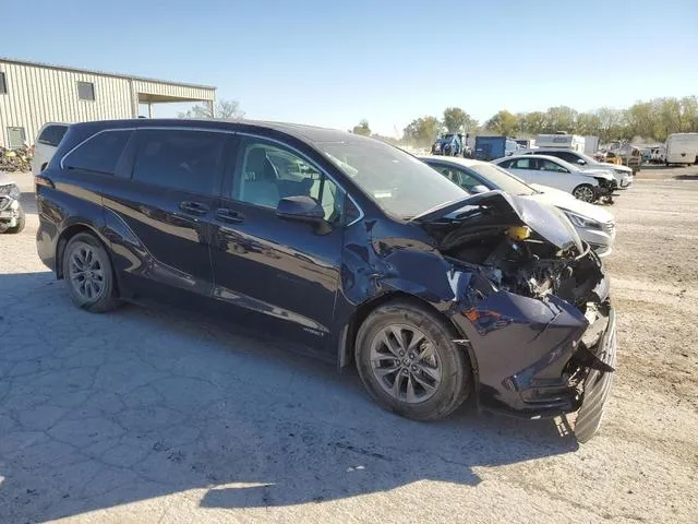 5TDKRKEC5MS010622 2021 2021 Toyota Sienna- LE 4