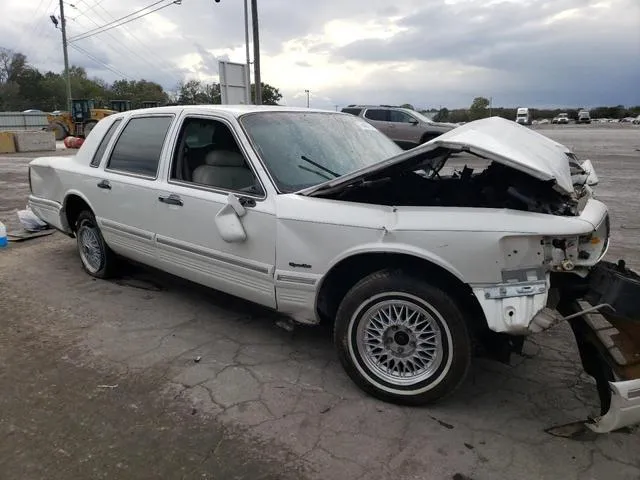 1LNLM82W6VY681822 1997 1997 Lincoln Town Car- Signature 4