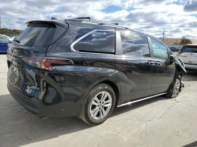 5TDJSKFC1RS121397 2024 2024 Toyota Sienna- Xle 3