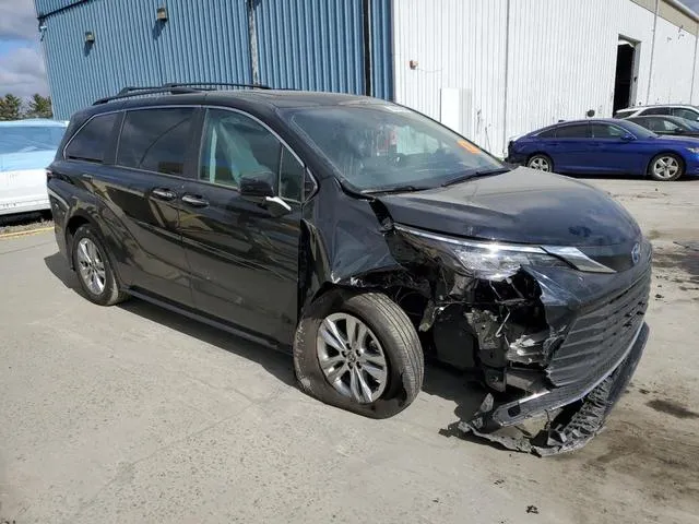 5TDJSKFC1RS121397 2024 2024 Toyota Sienna- Xle 4