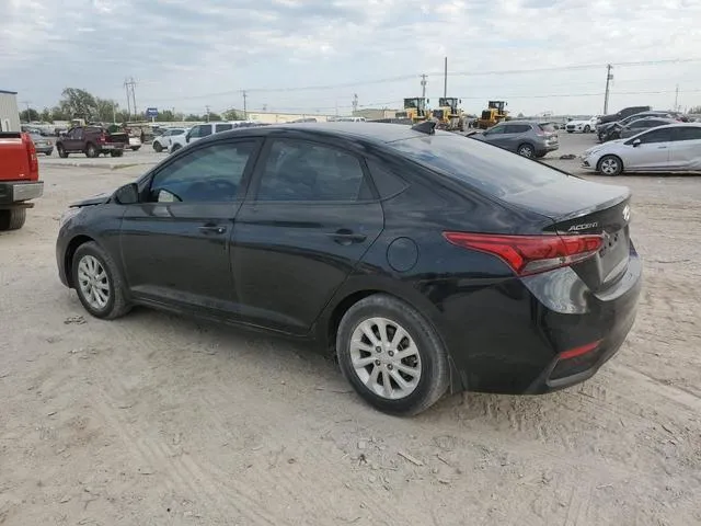 3KPC24A30JE029501 2018 2018 Hyundai Accent- SE 2