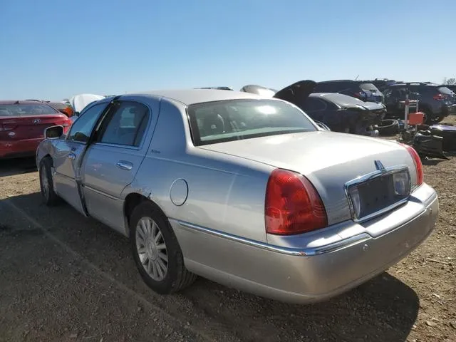 1LNHM81W04Y674645 2004 2004 Lincoln Town Car- Executive 2