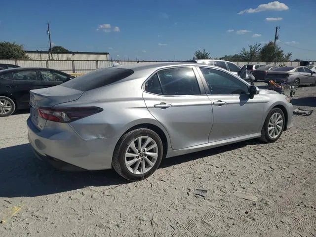 4T1C11AKXNU652393 2022 2022 Toyota Camry- LE 3