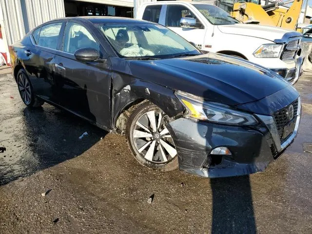 1N4BL4DV6NN387585 2022 2022 Nissan Altima- SV 4